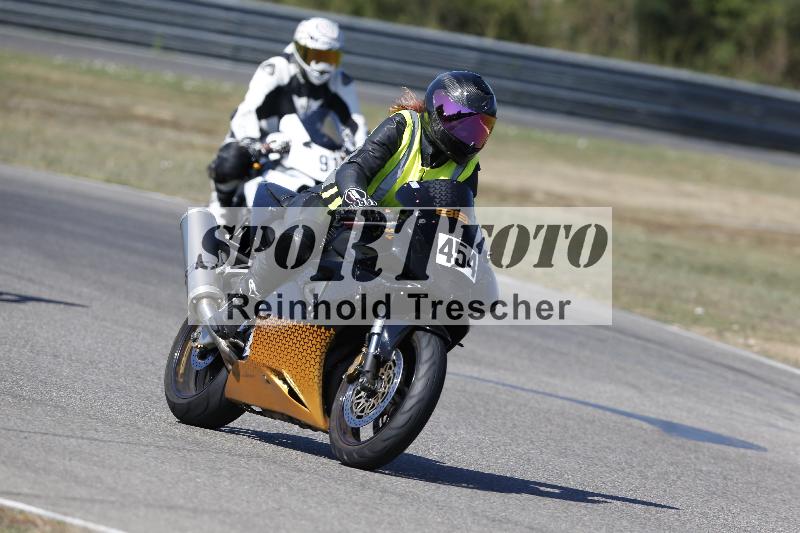 /36 08.08.2026  Pluess Motosport ADR/Einsteiger/454